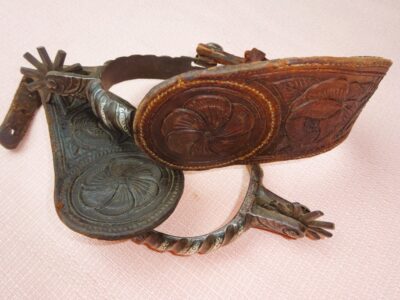 AM426 - Paire d'éperons mexicain