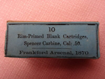 AM498 - BOITE DE CARTOUCHES ANCIENNES