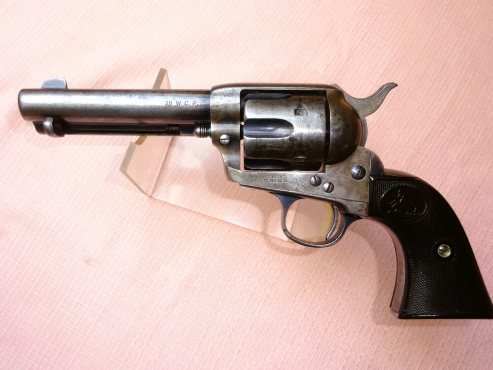 AP716 - REVOLVER COLT 1873