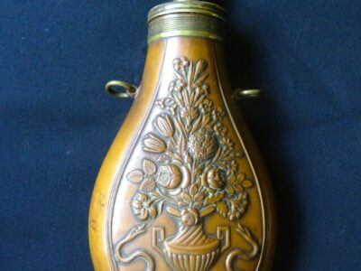 AM543 - POIRE A POUDRE